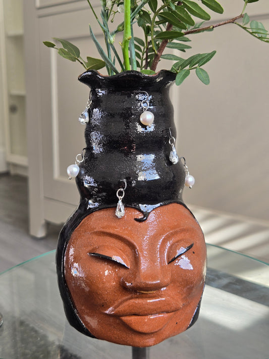 Dreamy Tresses Vase